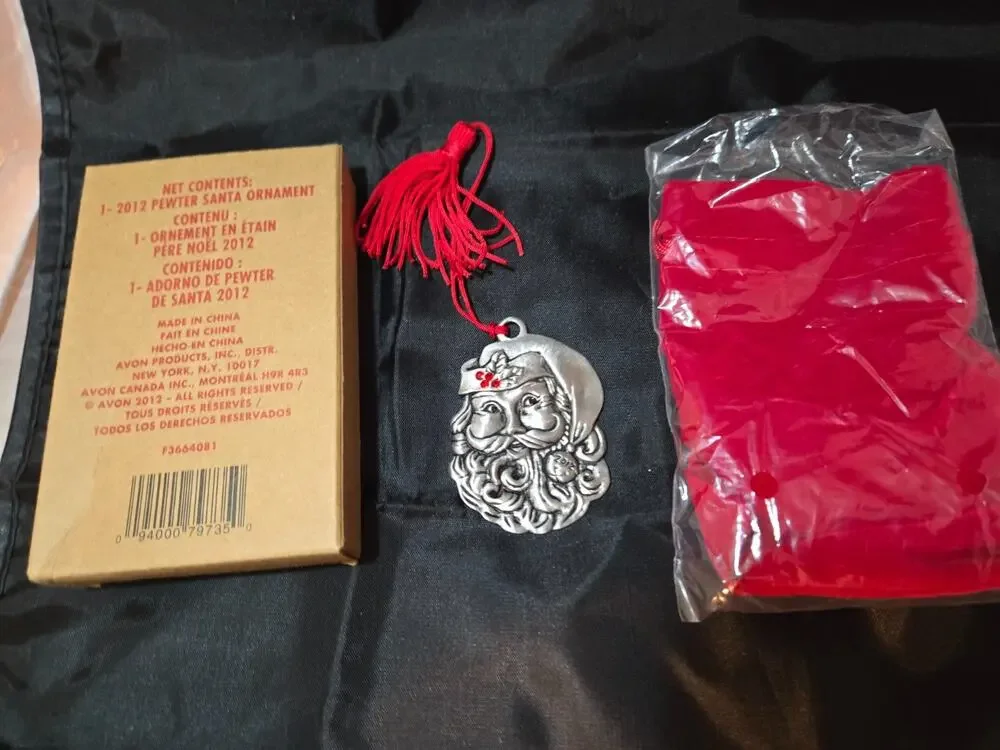 AVON 2012 PEWTER CHRISTMAS SANTA ORNAMENT Collectible New w/ box and bag